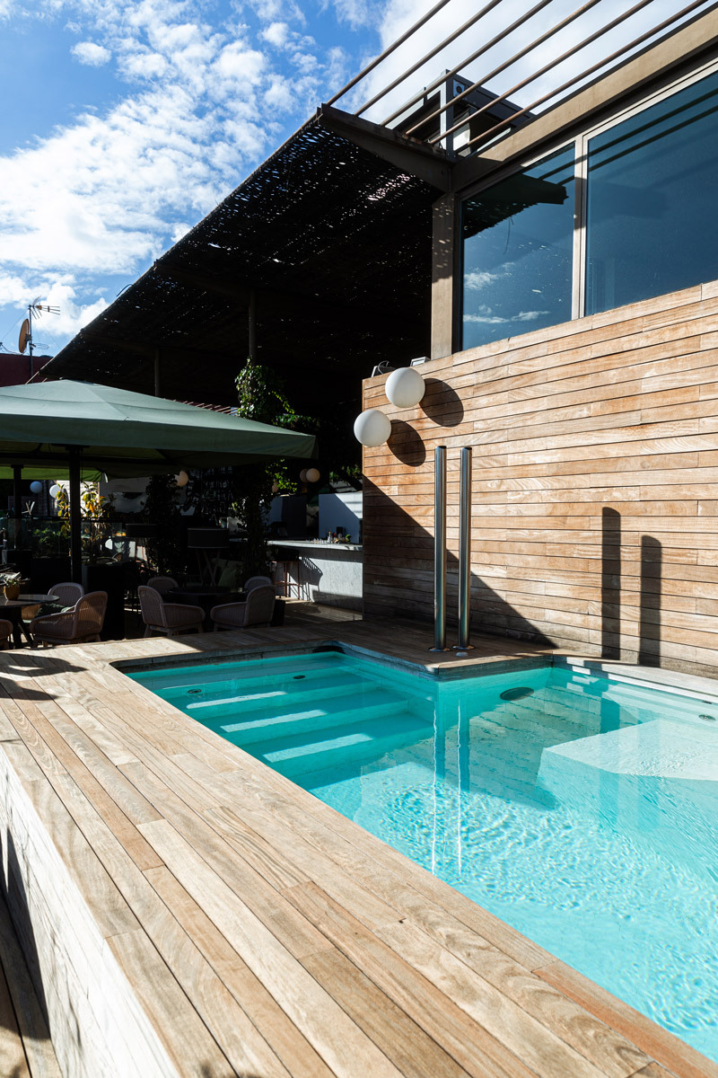 pool during day